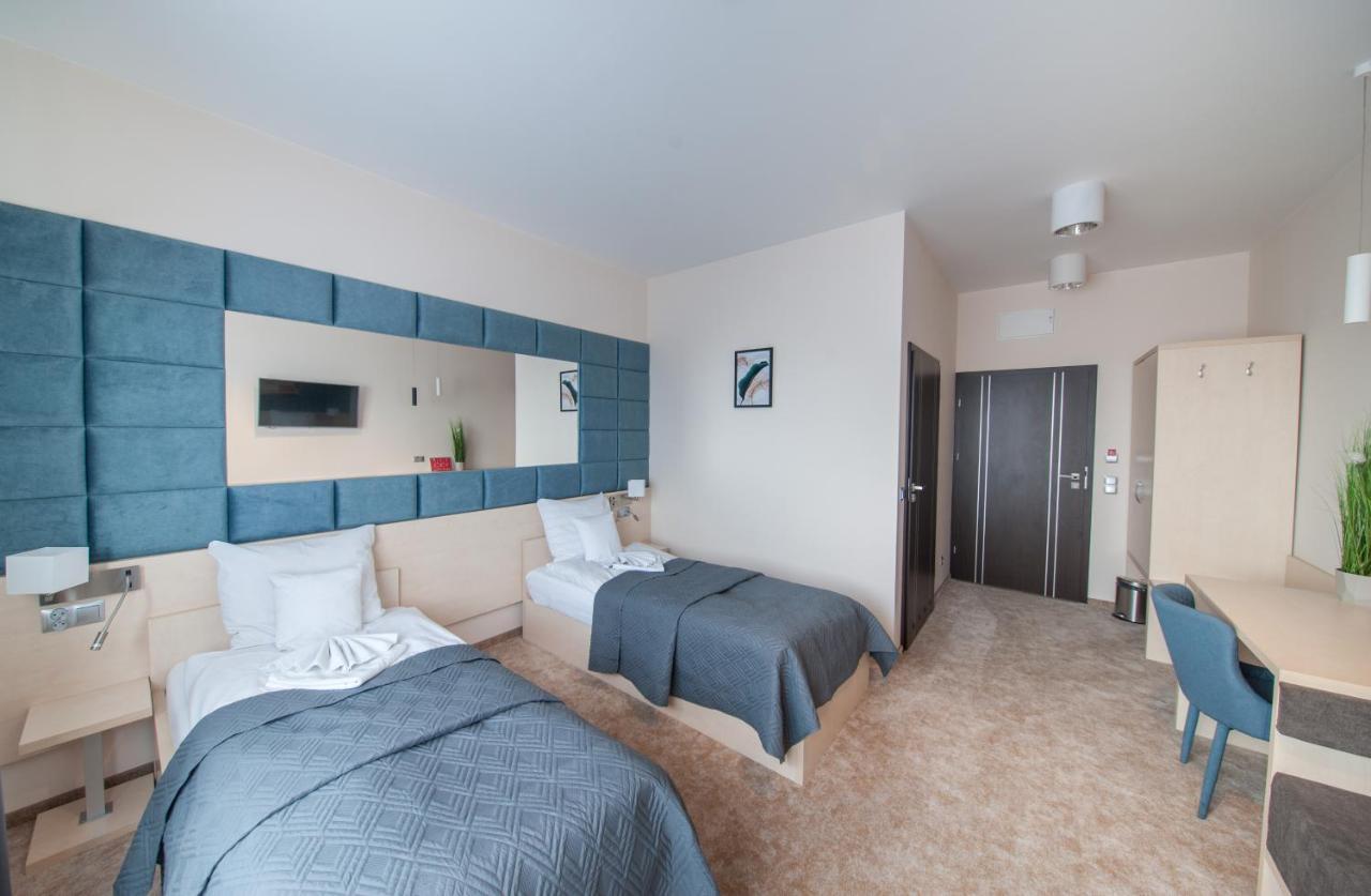 Motel S5 Zbrachlin Eksteriør bilde