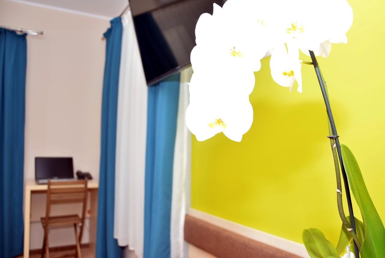 Motel S5 Zbrachlin Eksteriør bilde