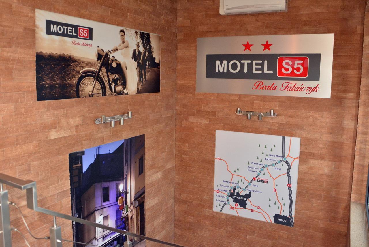Motel S5 Zbrachlin Eksteriør bilde